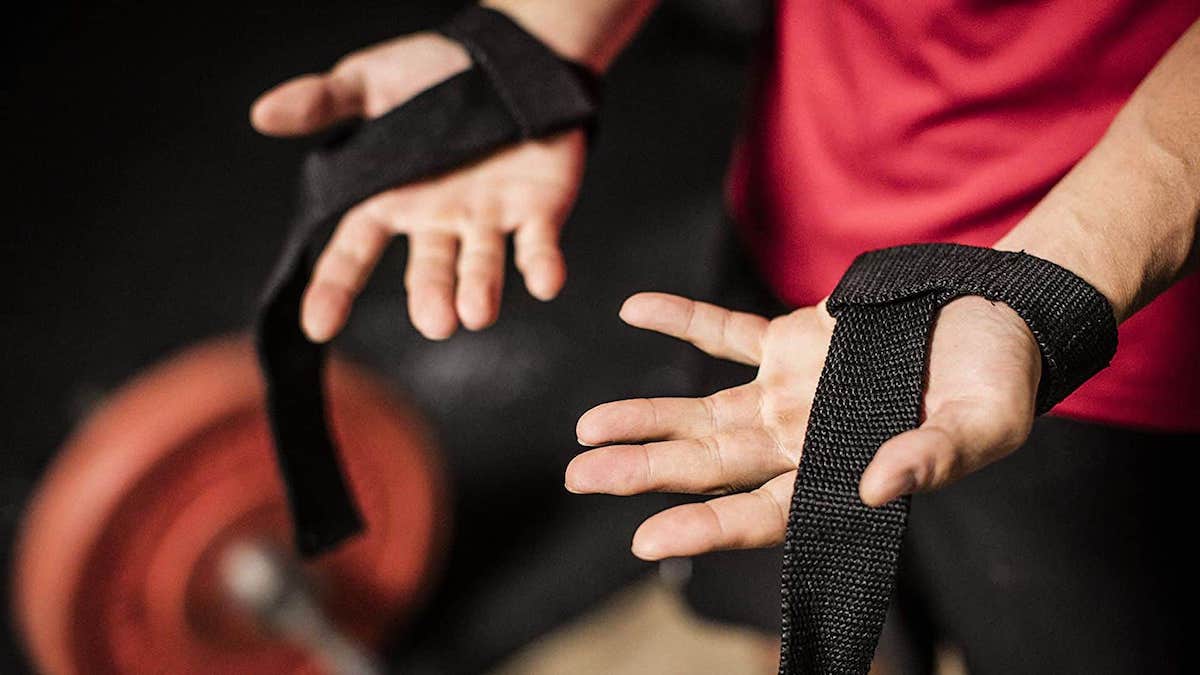 A Beginner's Guide to Wrist Straps for Weightlifting